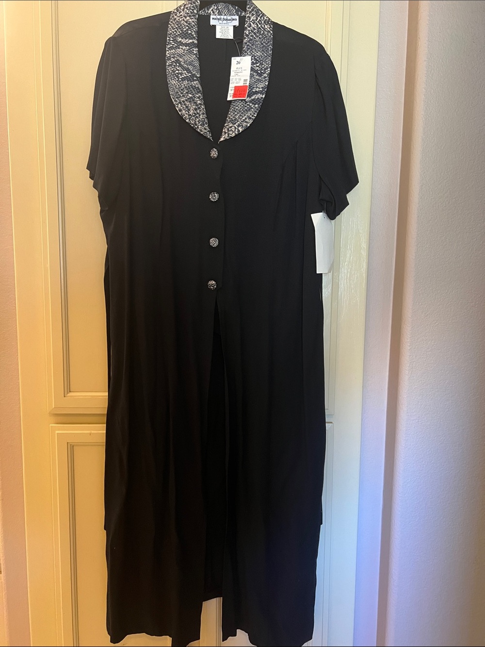 NWT size 20, 2 piece suit, pants & duster covered Button-Front tie back waist